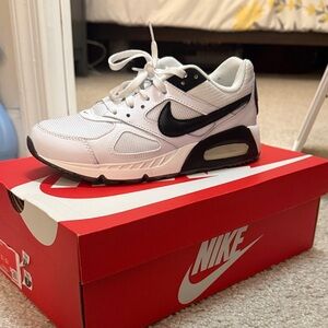 Nike White and Black Air Max Sneakers